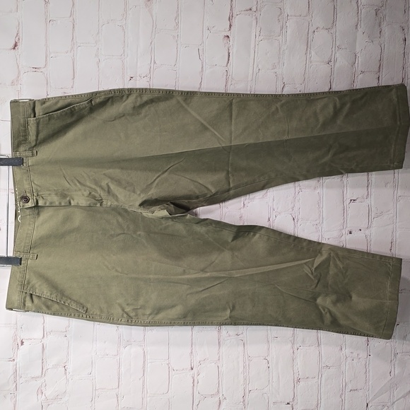 Magellan Outdoors Flat Front Olive Green Mens Size 42 - Picture 1 of 14